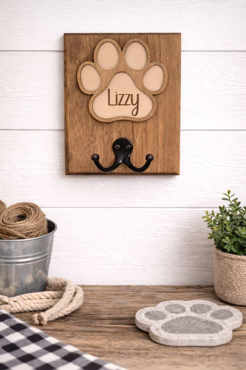 Paw Print Leash Holder - Personalized